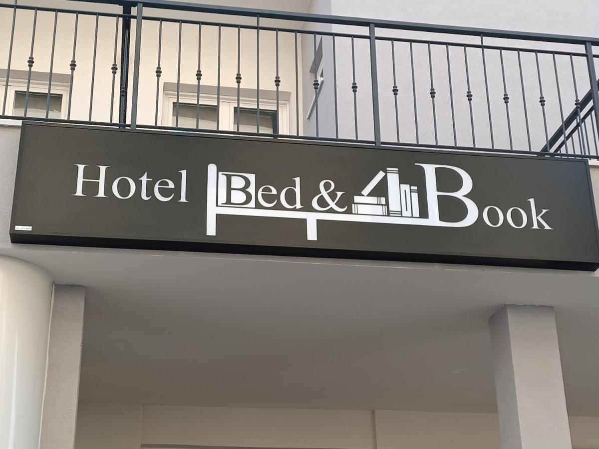 Hotel Bed & Book Rimini Zewnętrze zdjęcie
