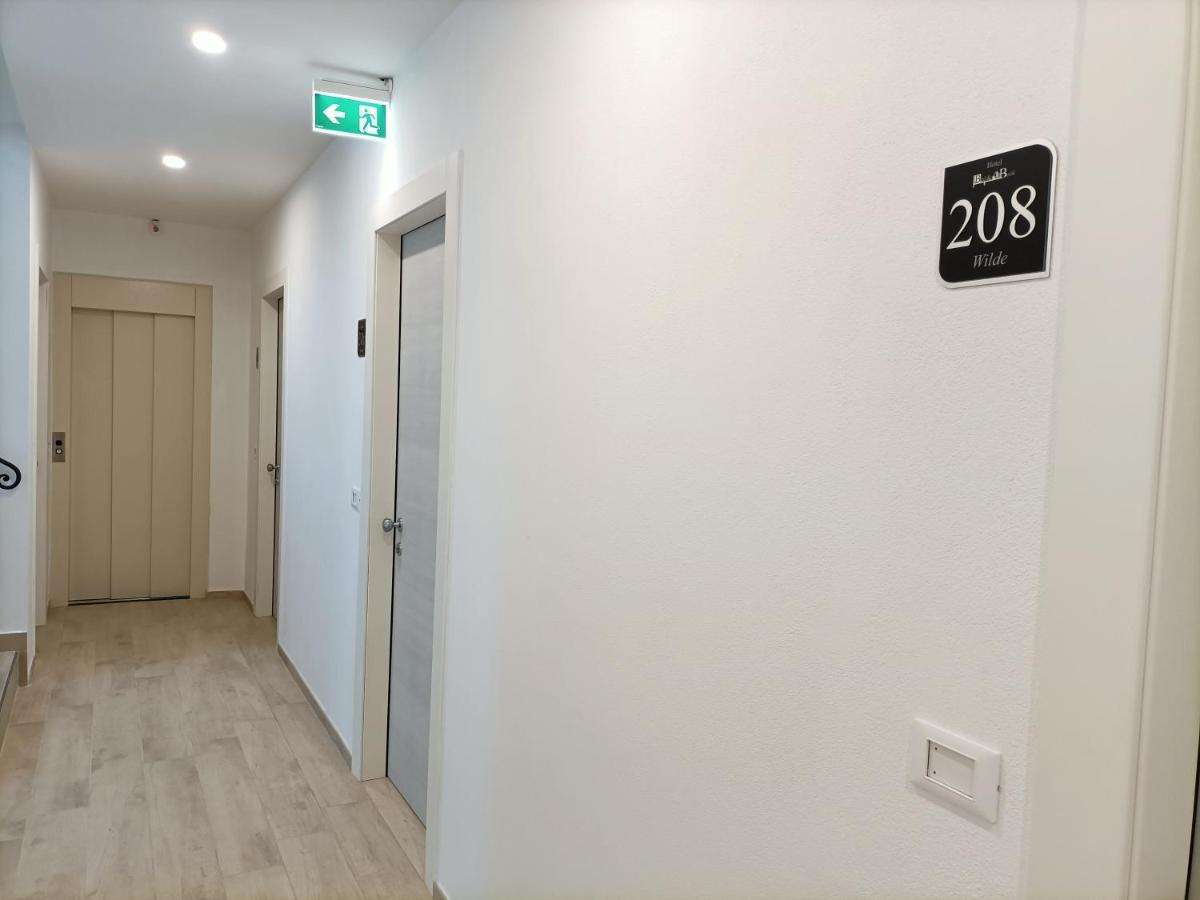 Hotel Bed & Book Rimini Zewnętrze zdjęcie