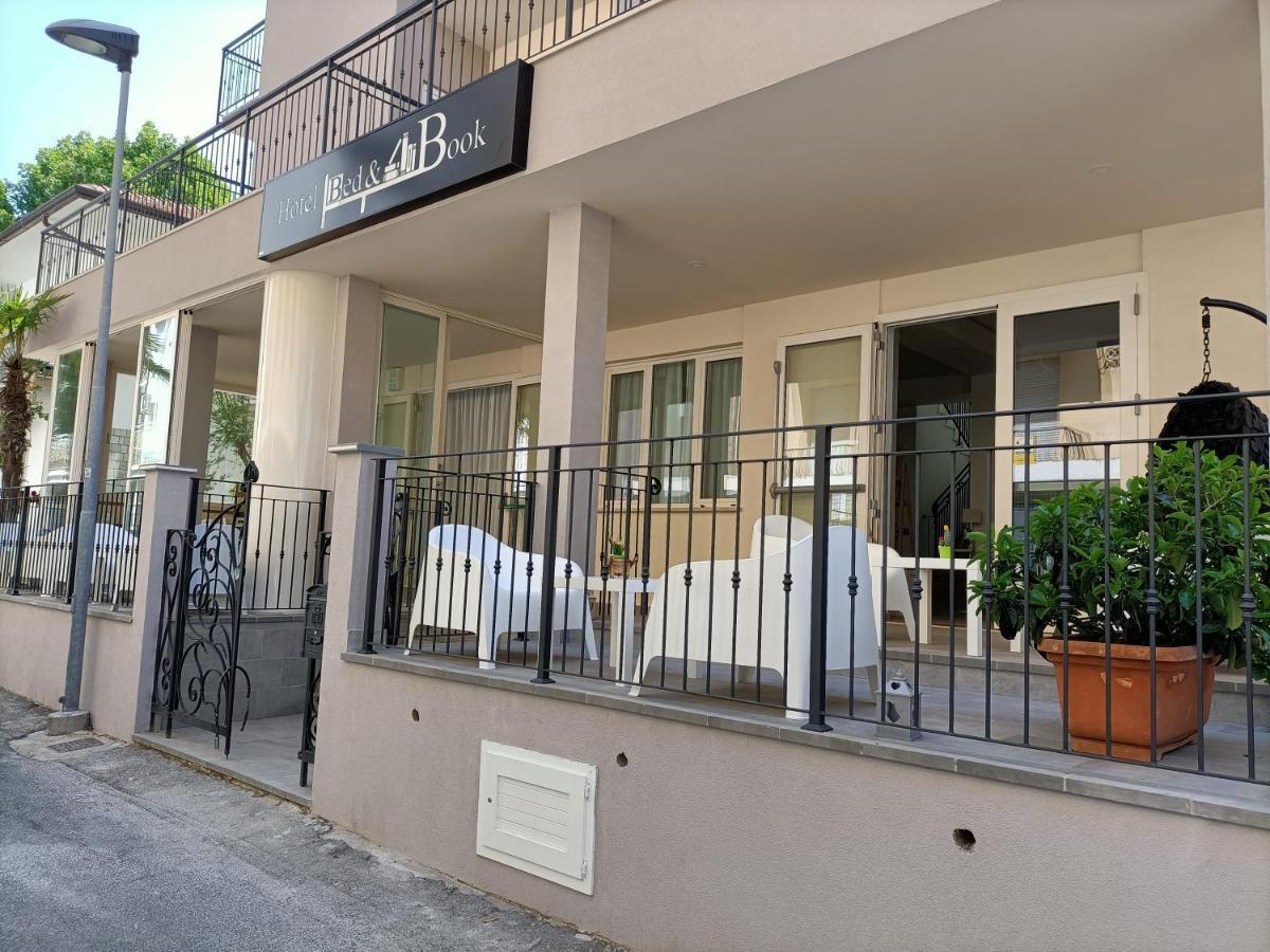 Hotel Bed & Book Rimini Zewnętrze zdjęcie